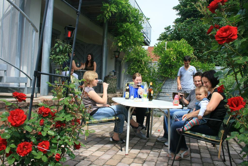 Gaestehaus Hauser 러스트 외부 사진